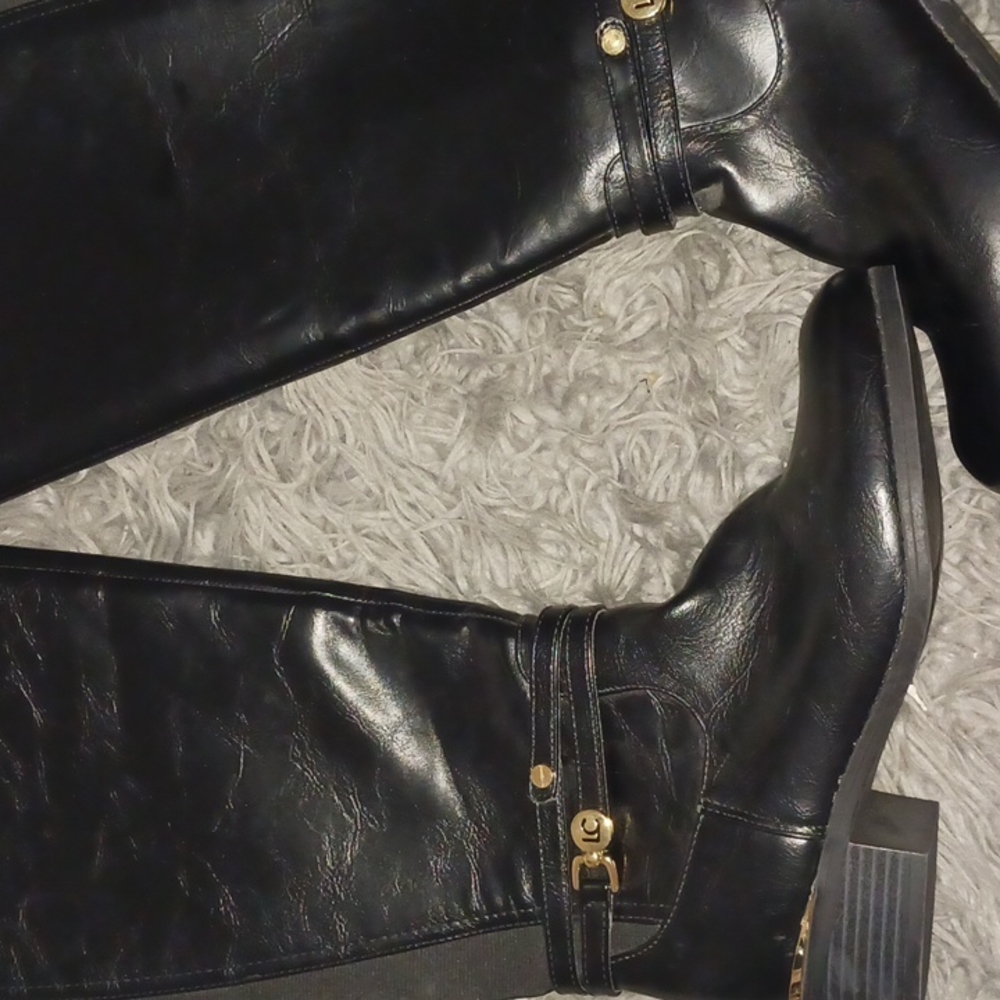 Boots 👢